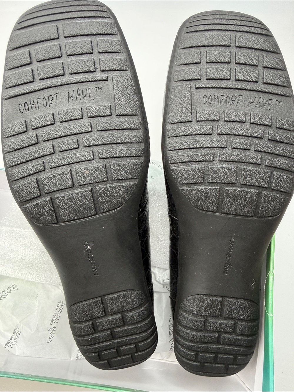 Easy Street Purpose Flats Comfort Shoes Size 9M - Picture 9 of 10
